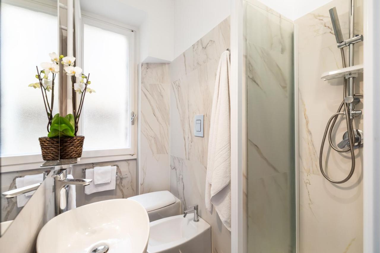 Circle Piazza Di Spagna 60 Suites Collection Roma Ngoại thất bức ảnh
